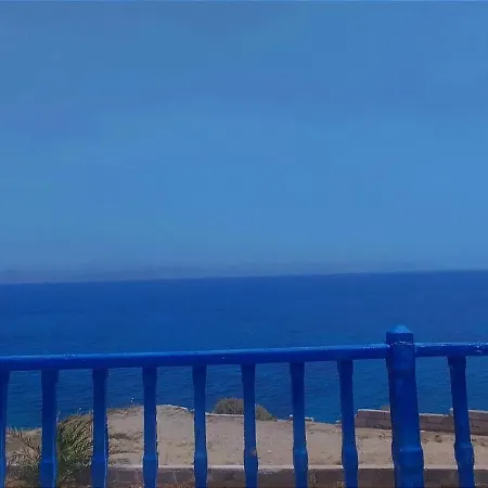 καραμπεικο * Πίσω Λιβάδι